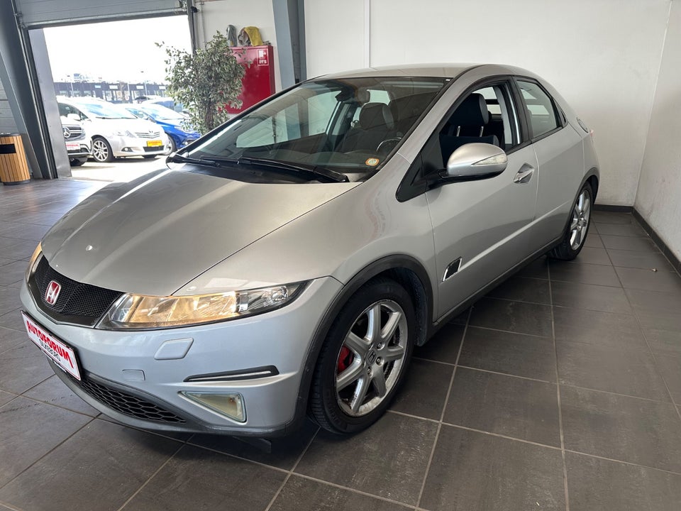 Honda Civic 1,8 Sport 5d