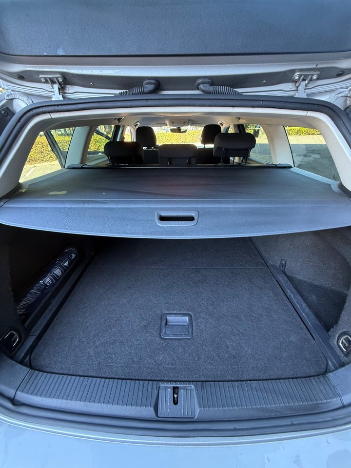 VW Passat 1,6 TDi 120 Comfortline Variant DSG 5d