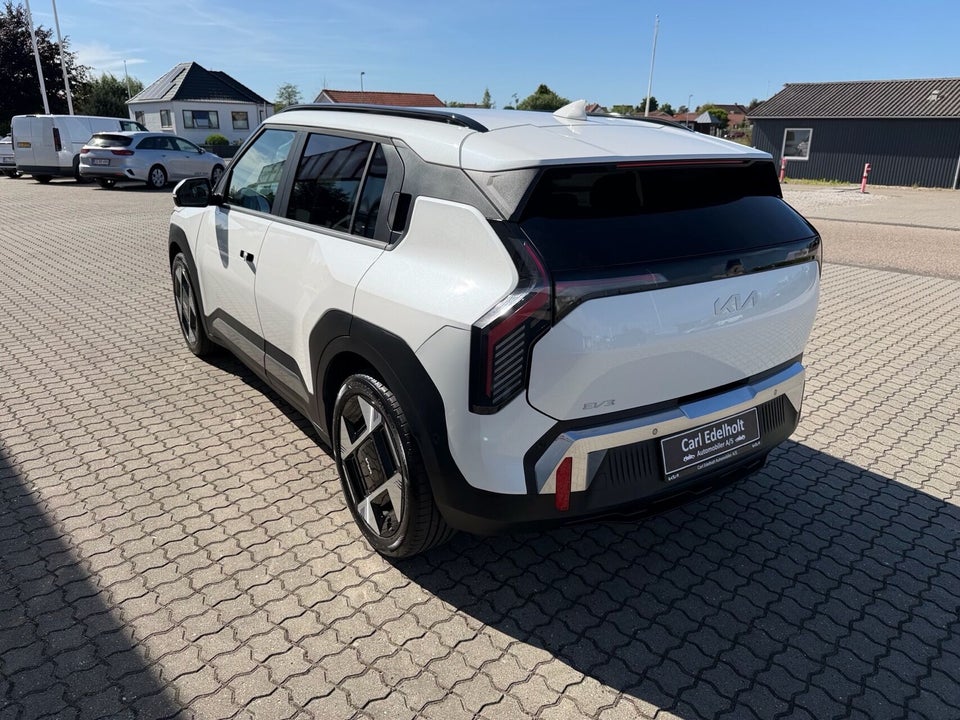 Kia EV3 81 Long Range Upgrade 5d