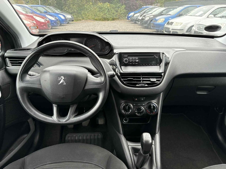 Peugeot 208 1,0 VTi Access 5d