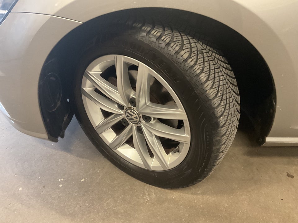 VW Golf VII 1,5 TSi 130 Comfortline 5d