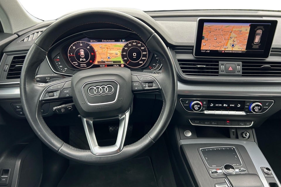 Audi Q5 40 TDi Sport quattro S-tr. 5d