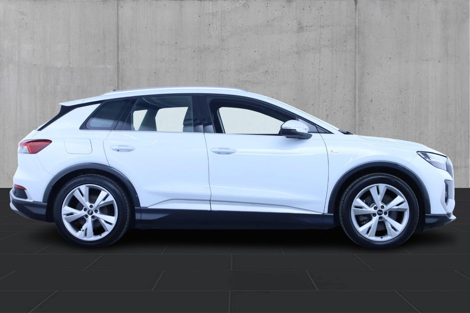 Audi Q4 e-tron 40 Attitude S-line 5d