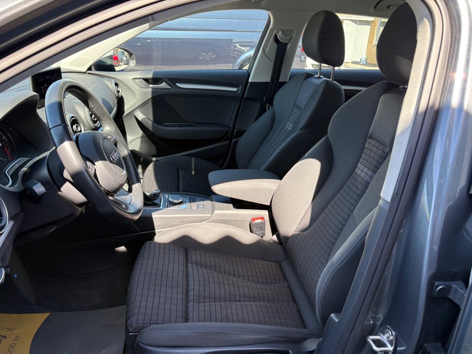 Audi A3 1,4 TFSi 150 Ambition Sportback 5d