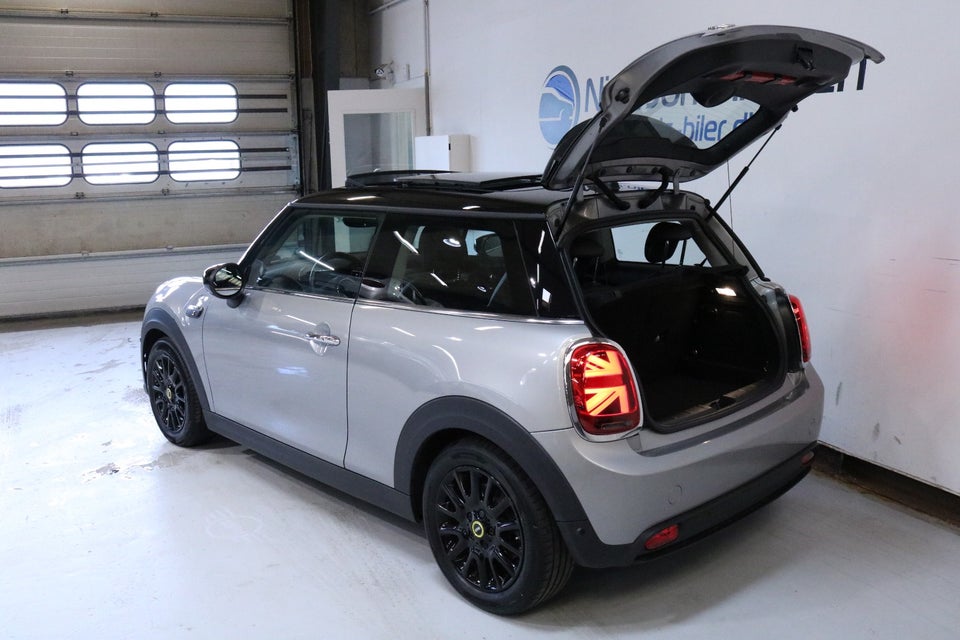 MINI Cooper SE Edition Premium Plus 3d