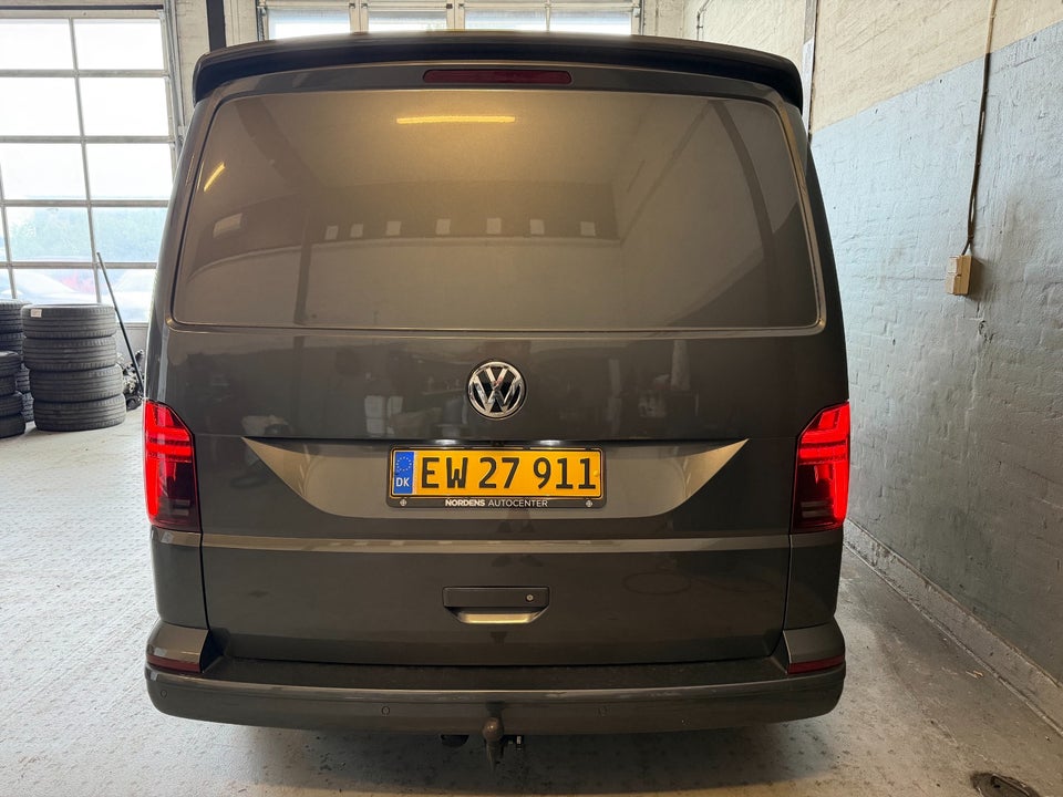 VW Transporter 2,0 TDi 150 Kassevogn DSG lang