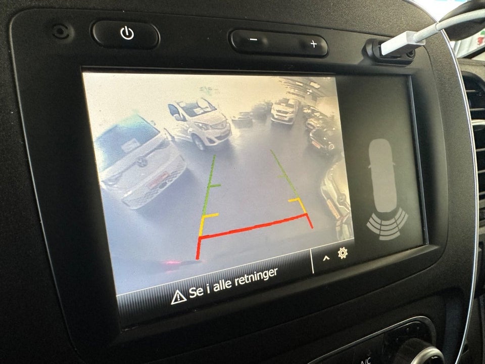 Renault Trafic T29 2,0 dCi 170 L2H1 EDC