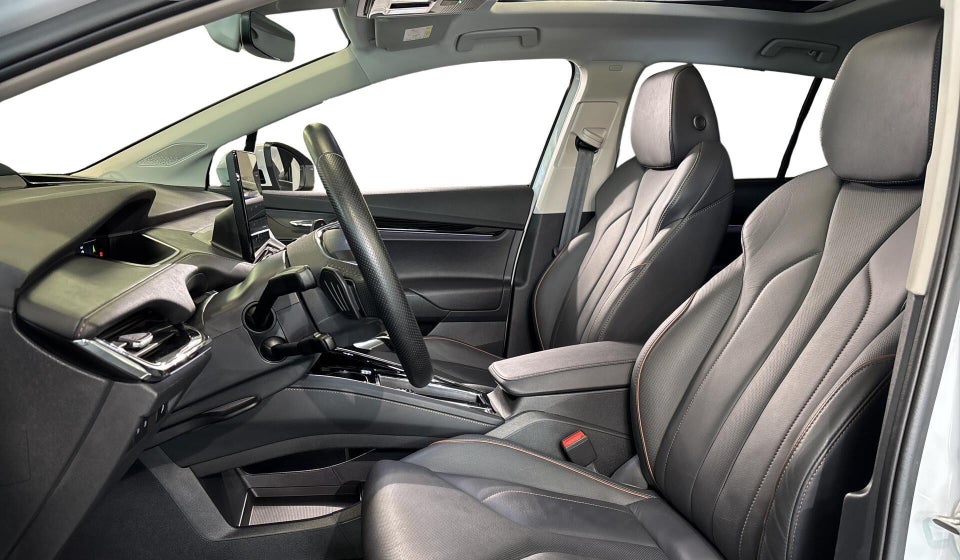 Skoda Enyaq 80 iV Suite 5d