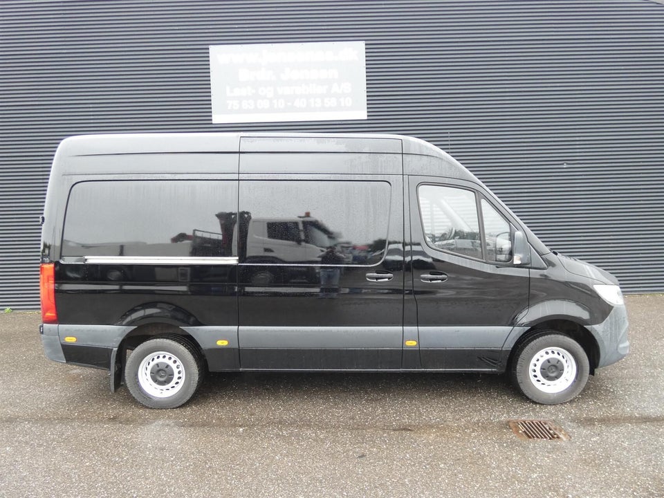 Mercedes Sprinter 317 2,0 CDi A2 Kassevogn aut. RWD