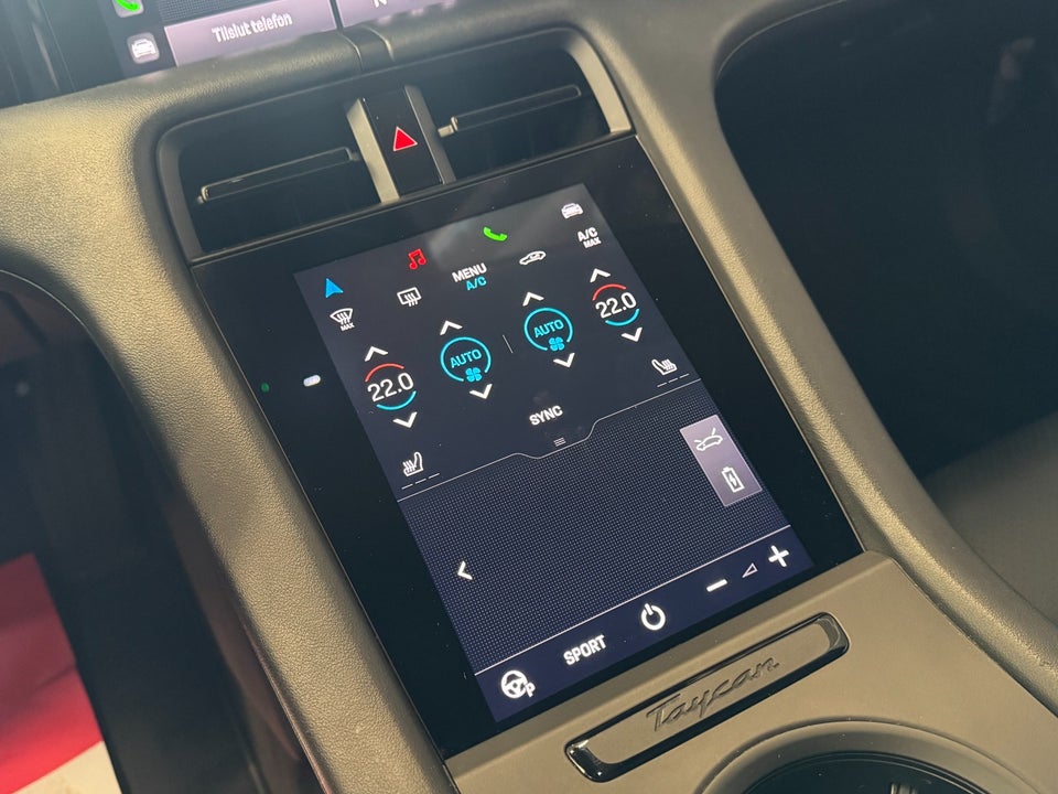 Porsche Taycan Performance+ 4d