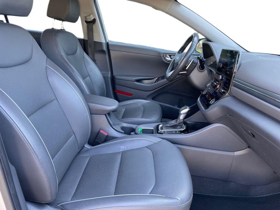 Hyundai Ioniq 1,6 PHEV Premium+ DCT 5d