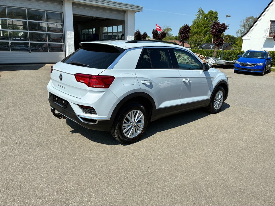 VW T-Roc 1,0 TSi 115 Style 5d