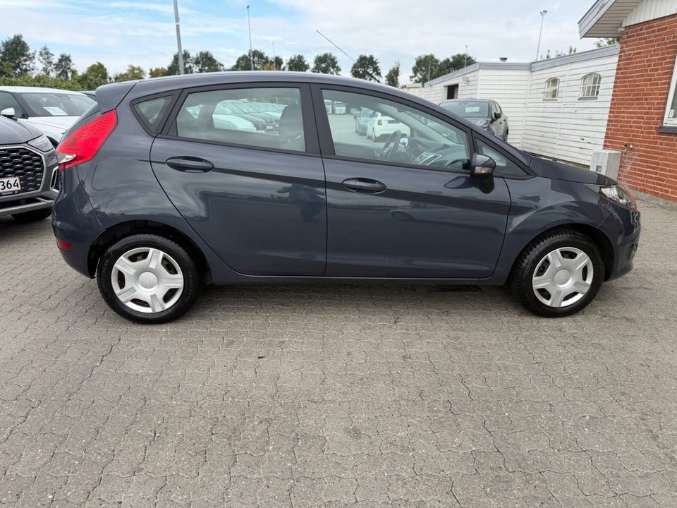 Ford Fiesta 1,25 60 Ambiente 5d