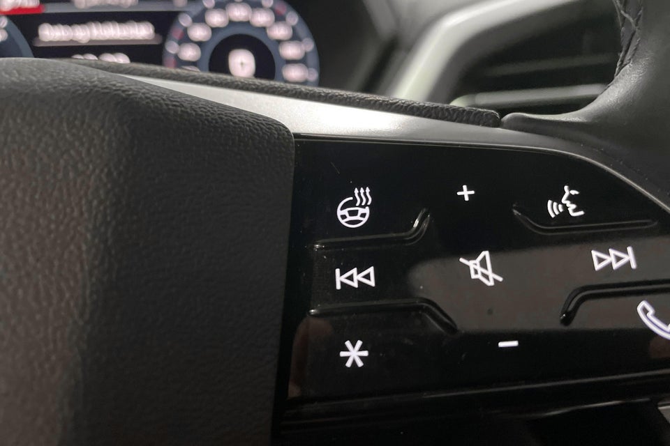 Audi Q4 e-tron 40 Attitude S-line 5d