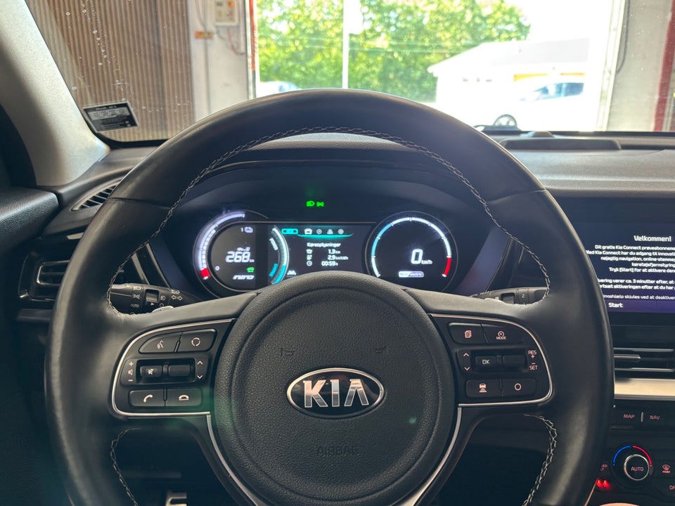 Kia e-Niro 64 Advance 5d