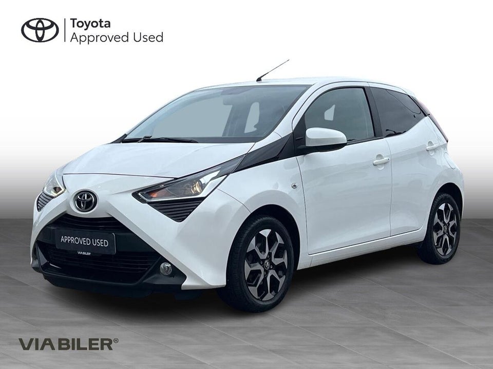 Toyota Aygo 1,0 VVT-i x-press 5d