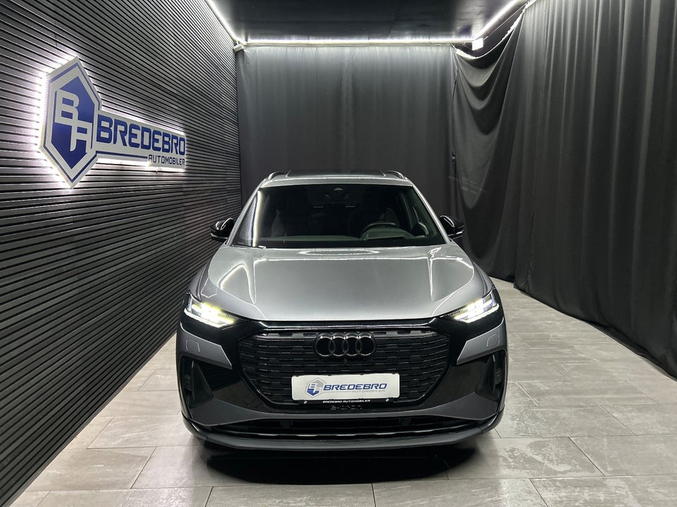 Audi Q4 e-tron 45 S-line 5d