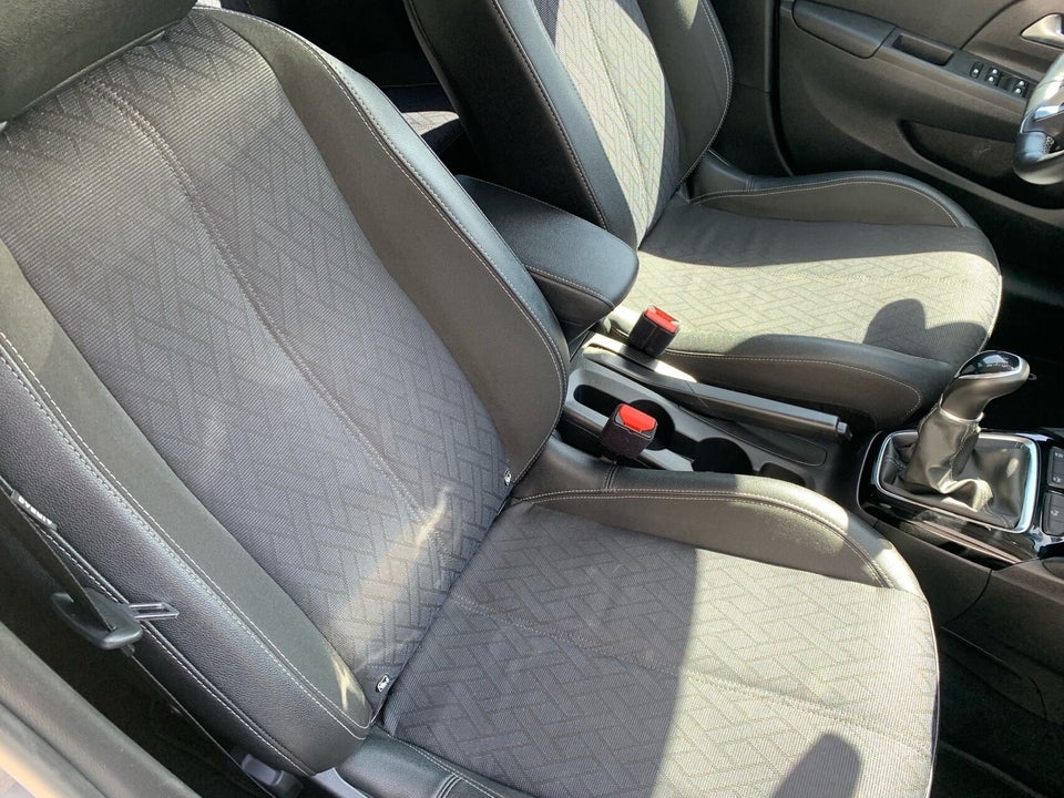 Opel Corsa 1,2 Sport 5d