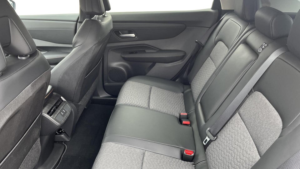 Nissan Ariya 87 Advance 5d