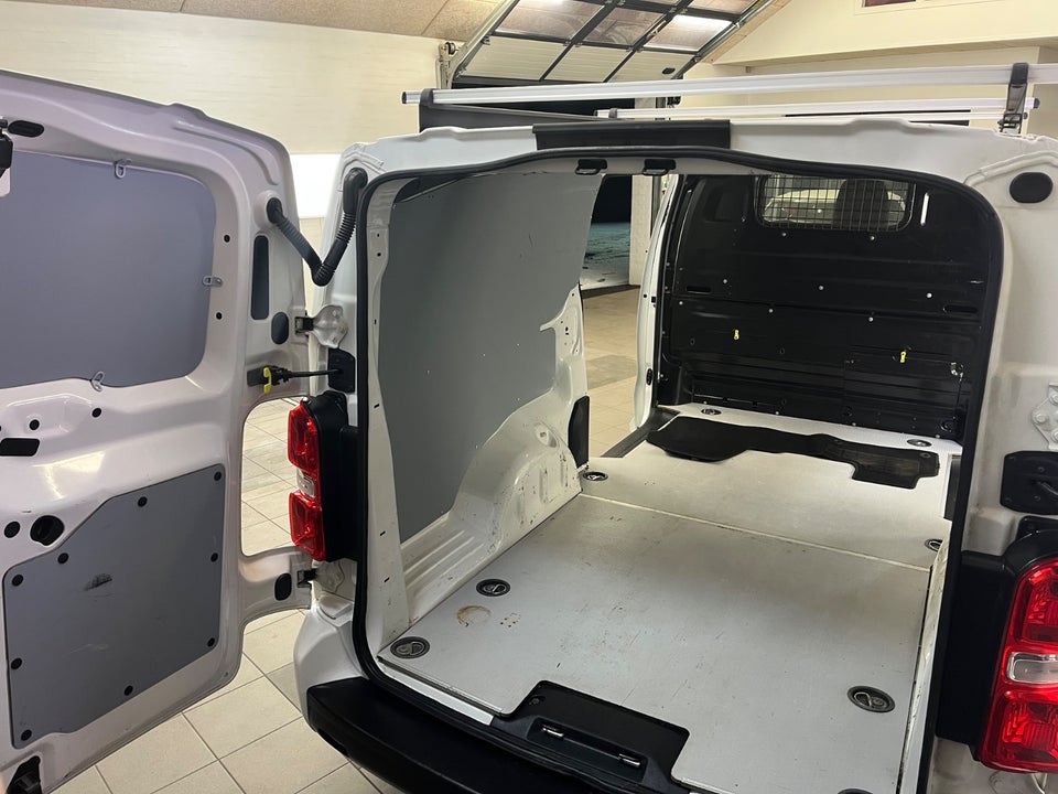 Peugeot Expert 2,0 BlueHDi 122 L3 Premium Van