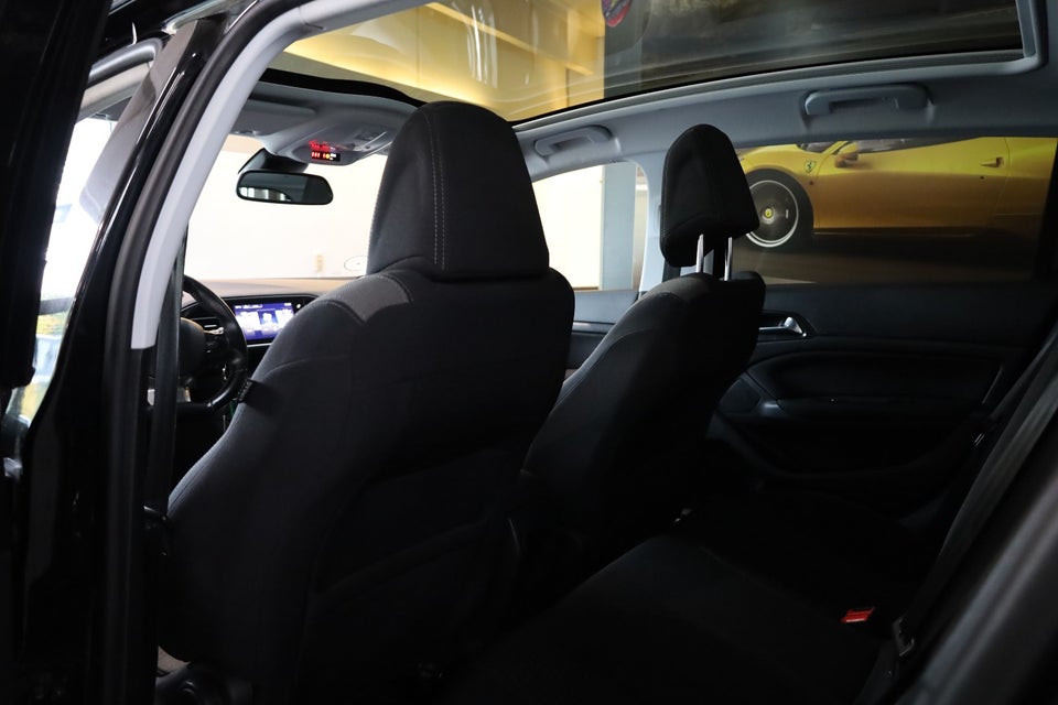 Peugeot 308 1,6 BlueHDi 120 Allure Sky 5d