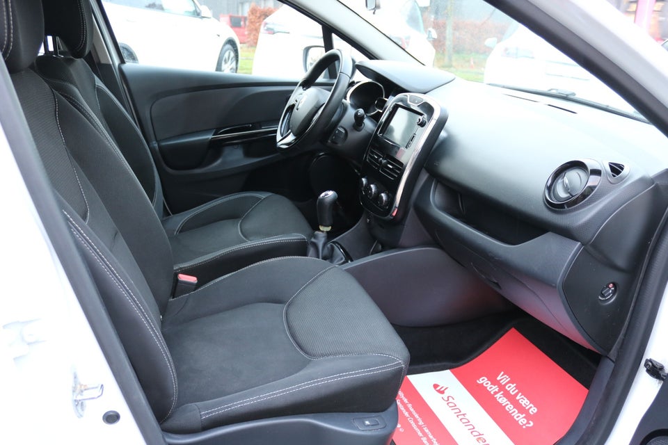 Renault Clio IV 0,9 TCe 90 Expression Sport Tourer 5d