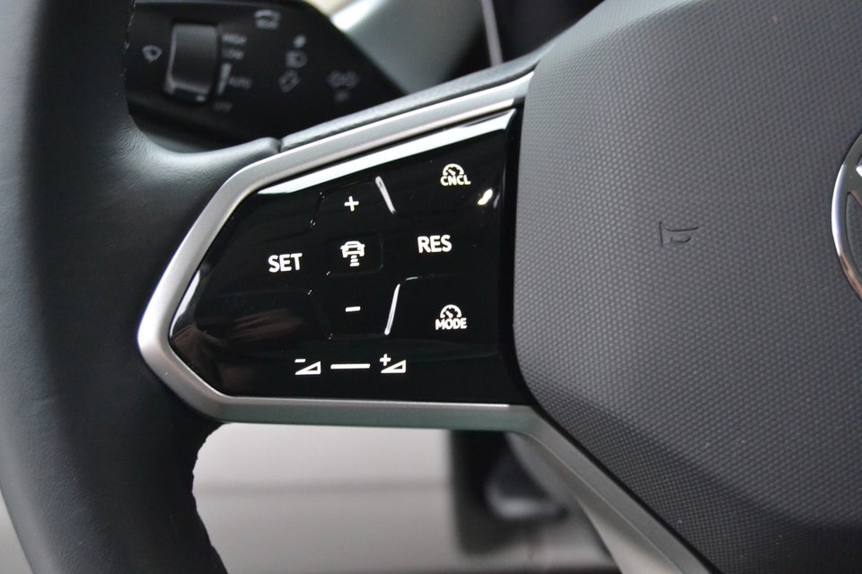 VW ID.Buzz 86 Style 7prs LWB 5d