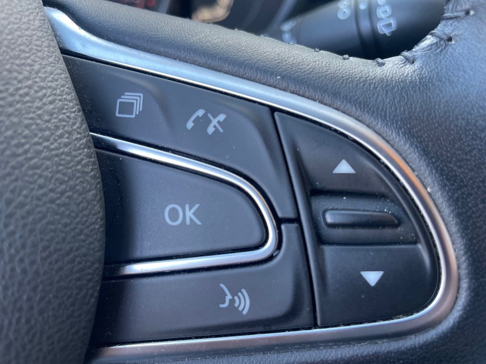 Renault Kadjar 1,3 TCe 140 Zen Van 5d