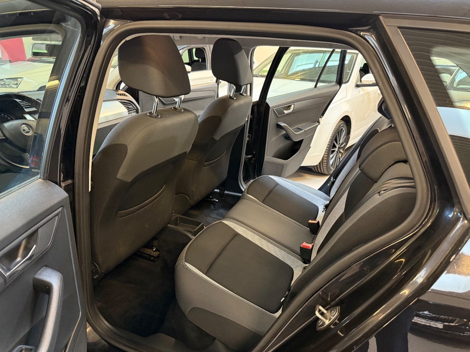 Skoda Fabia 1,2 TSi 110 Ambition Combi 5d