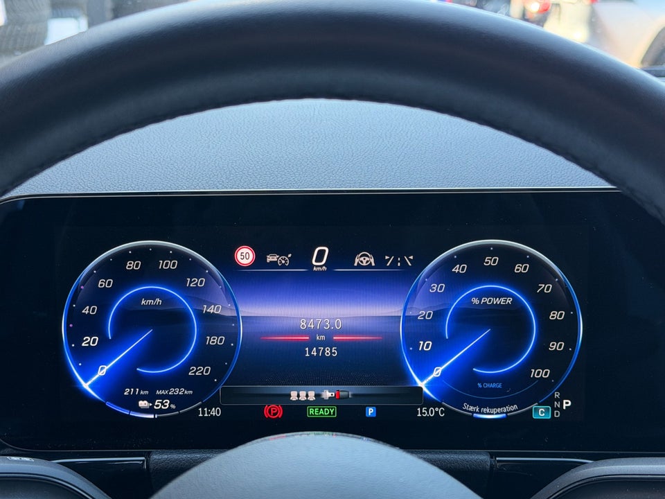 Mercedes EQA300 Progressive 4Matic 5d