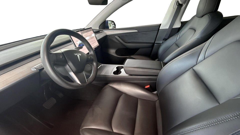 Tesla Model Y Long Range AWD 5d