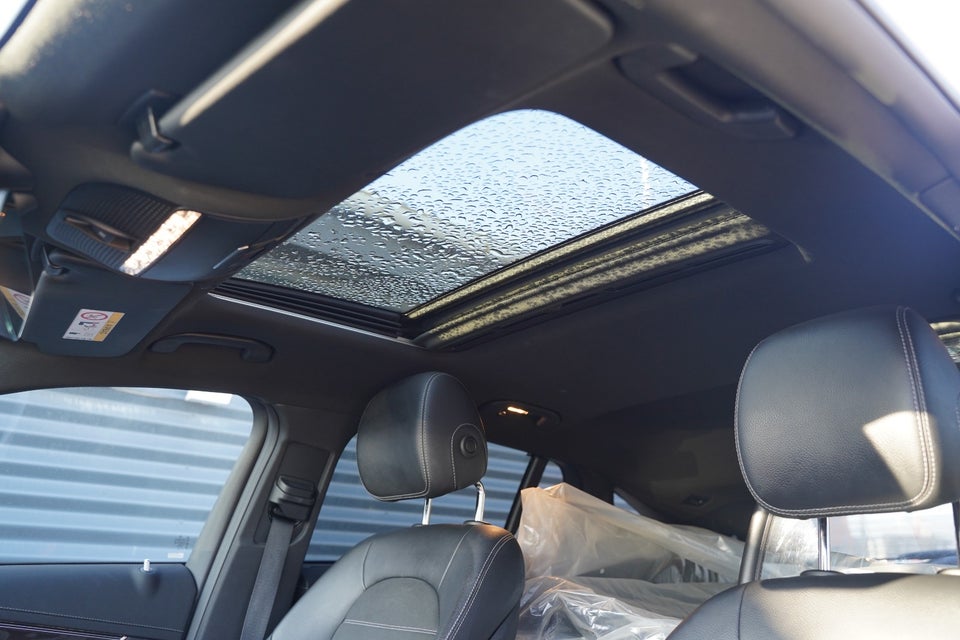 Mercedes EQC400 AMG Line 4Matic Van 5d