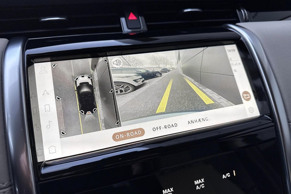 Land Rover Discovery Sport 1,5 P300e R-Dynamic SE aut. 5d