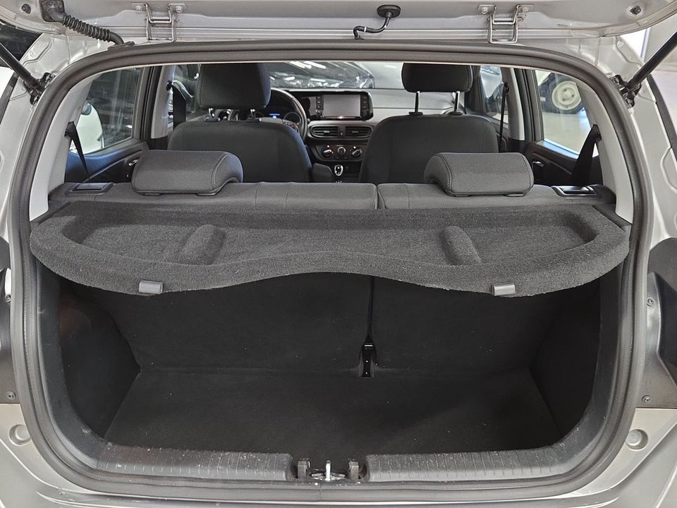 Hyundai i10 1,0 MPi Essential AMT 5d