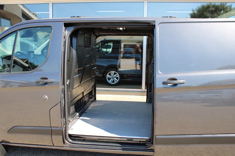 Ford Transit Custom 300 L2 2,0 TDCi 130 Trend aut.