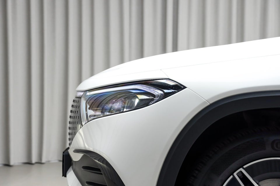 Mercedes EQB250+ AMG Advance 5d