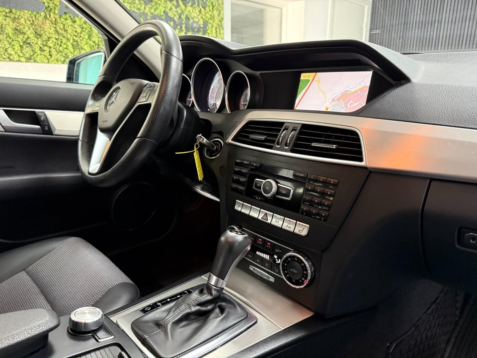 Mercedes C220 2,2 CDi Avantgarde stc. aut. BE 5d