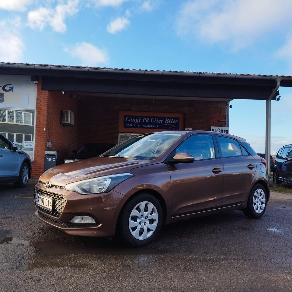 Hyundai i20 1,25 Trend 5d