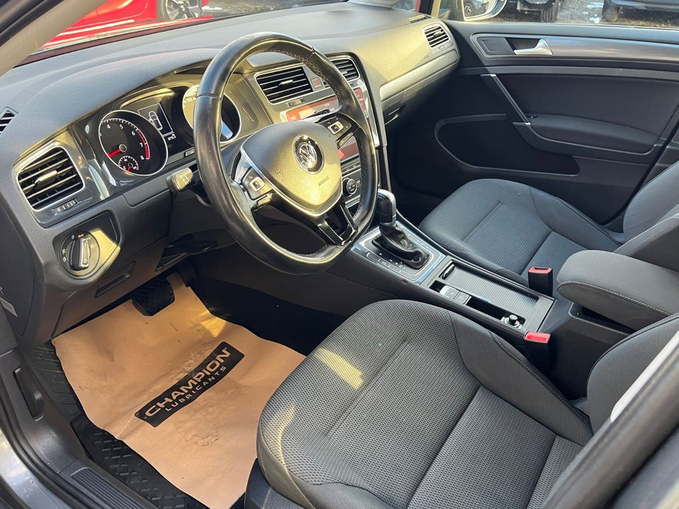 VW Golf VII 1,5 TSi 130 Comfortline DSG 5d