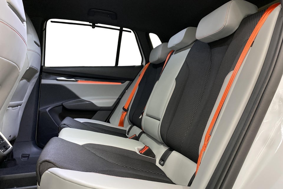 Skoda Elroq 85 iV Advanced 5d