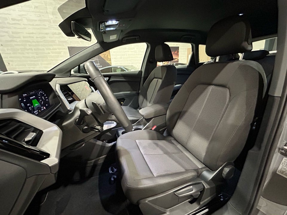 Audi Q4 e-tron 40  5d