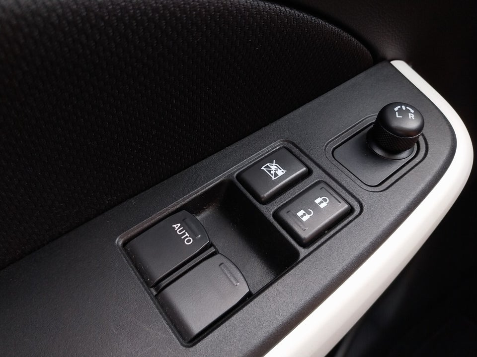 Suzuki Swift 1,2 mHybrid Action 5d