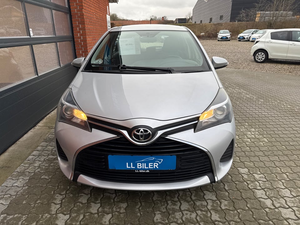 Toyota Yaris 1,3 VVT-i T2 Limited 5d