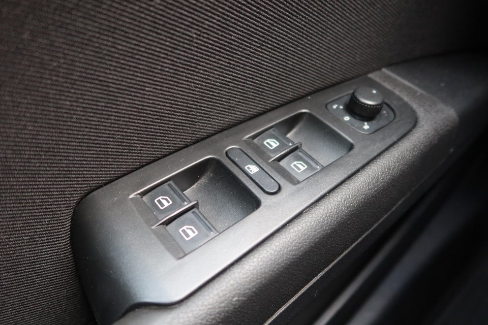 Skoda Superb 1,4 TSi 125 Ambition Combi 5d