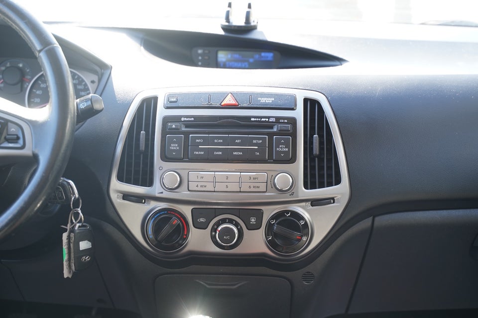 Hyundai i20 1,25 Comfort 5d