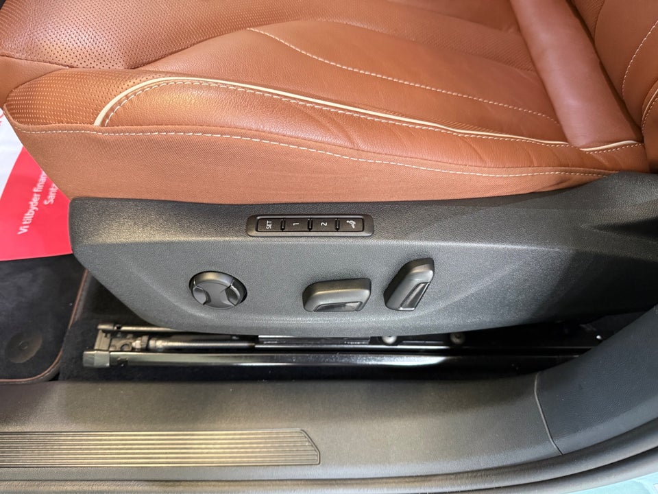 Skoda Enyaq 80 iV ecoSuite 5d