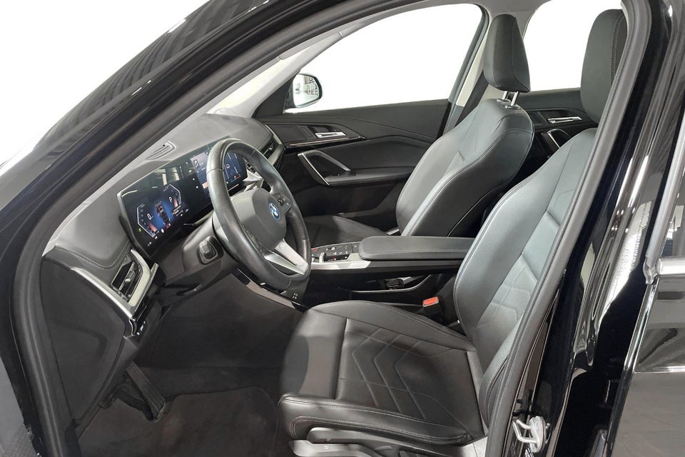 BMW iX1 eDrive20 X-Line 5d