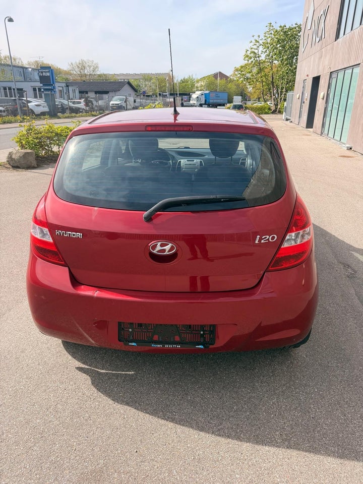 Hyundai i20 1,25 Comfort 5d