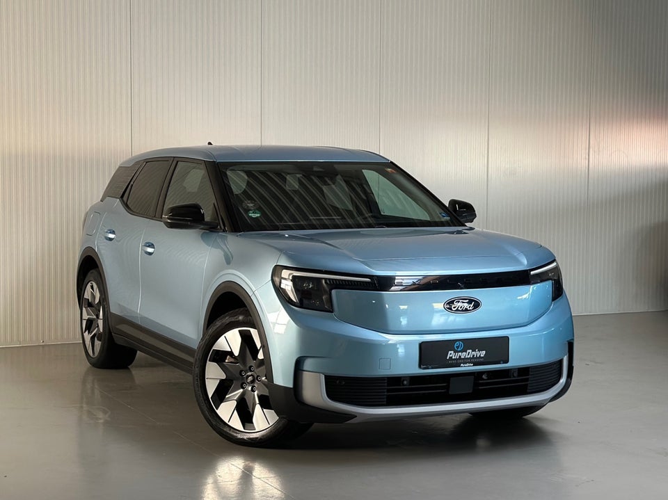Ford Explorer 79 Premium Extended Range AWD 5d