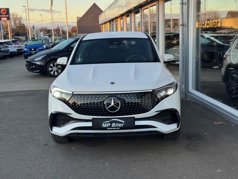 Mercedes EQB250+ AMG Line 5d